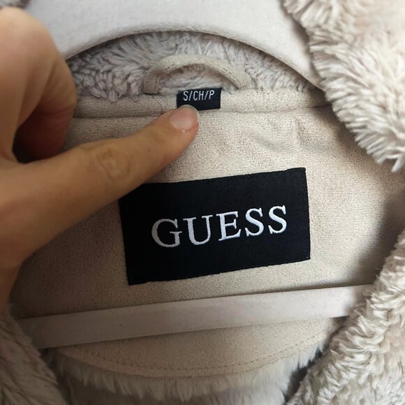 Guess Faux Suede jacket Size S with faux fur/shearling - Picture 3 of 4